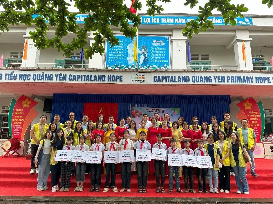CapitaLand cam kết tài trợ học bổng dài hạn 500.000 đô la Singapore cho học sinh thông qua Quỹ thiện nguyện CapitaLand Hope Foundation