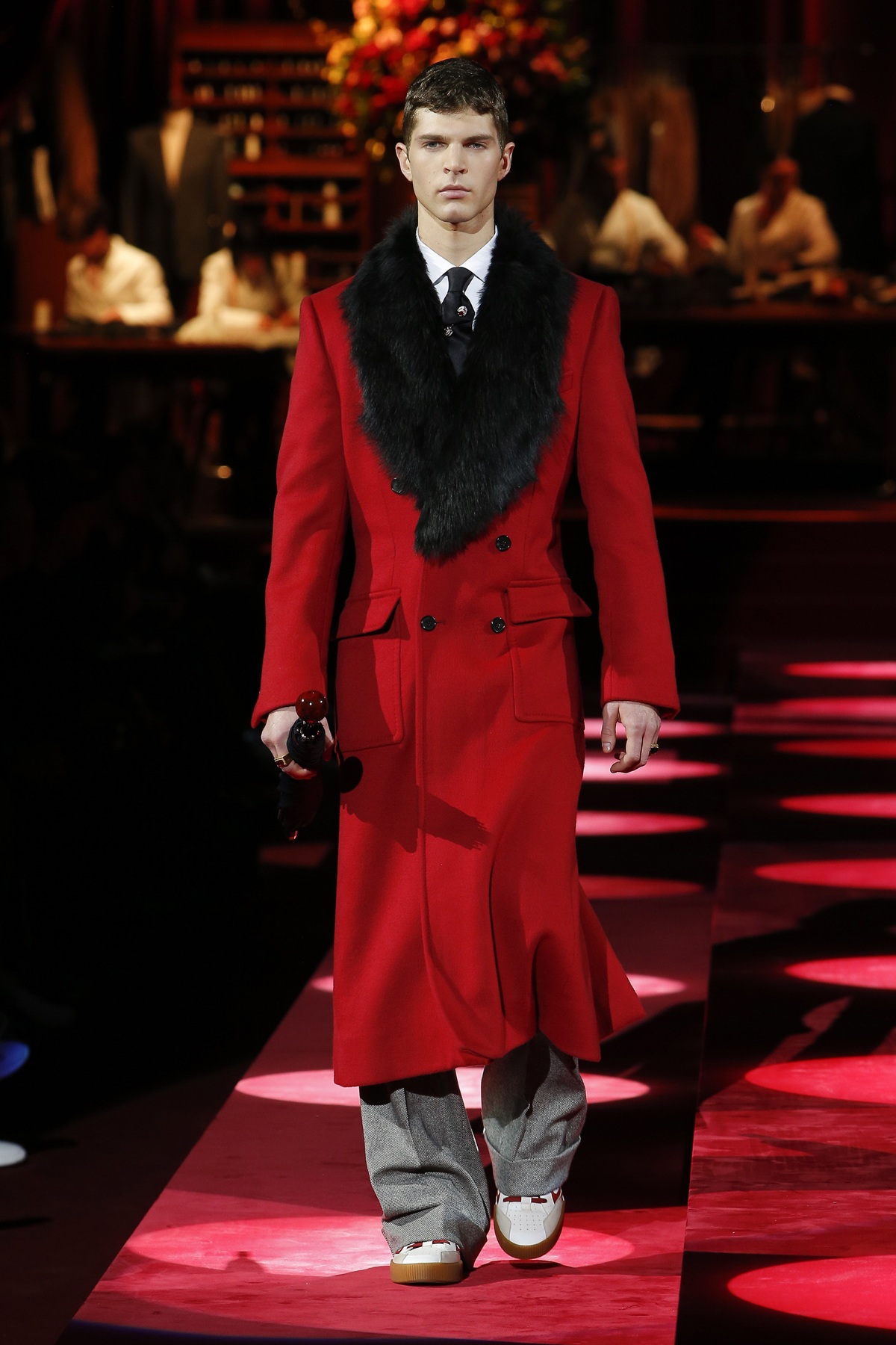 BST Thu Đông Nam 2019 của Nhà Mốt Dolce&Gabbana: sức hút của sự thanh lịch