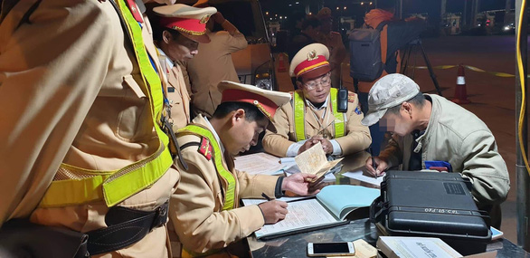 Tập trung 'xử' lái xe không tỉnh táo