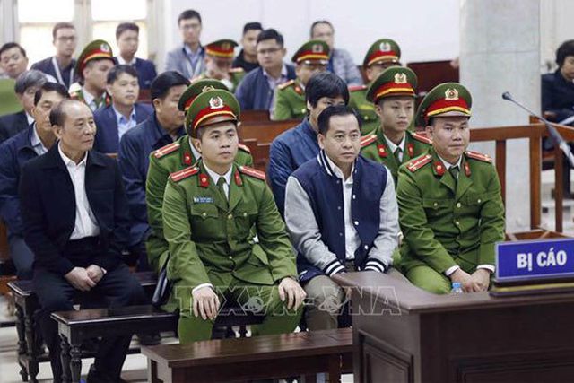 Hai cựu Thứ trưởng Bộ Công an bị đề nghị 36 - 42 tháng tù