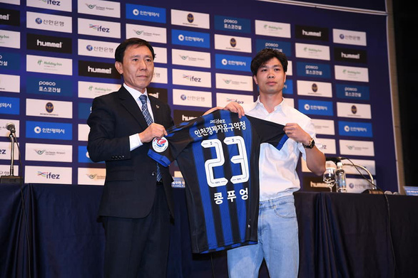 Công Phượng chính thức nhận áo số 23 của Incheon United