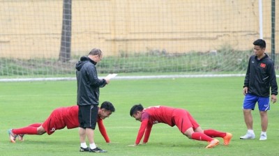 U23 hội quân với nhiều gương mặt mới, thầy Park làm thế nào để nhớ tên học trò?