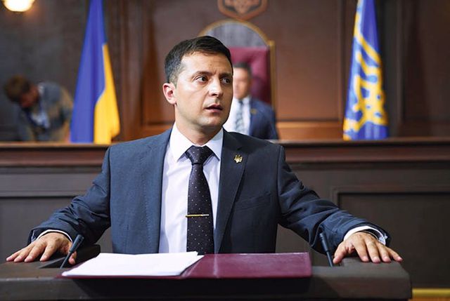 Ứng viên tổng thống Ukraine bị dọa tống giam vì nói tiếng Nga