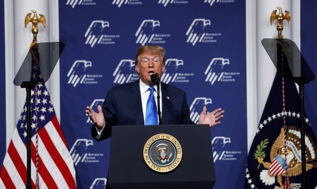 Ông Trump đưa ra quyết định 
