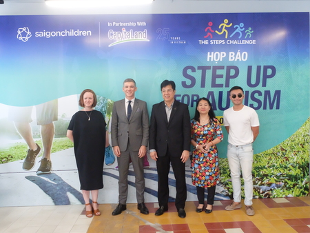 THE STEPS CHALLENGE: BƯỚC ĐI CÙNG CỘNG ĐỒNG TỰ KỶ TẠI VIỆT NAM