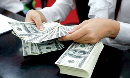 Tỷ giá ngân hàng lên 23.460 đồng