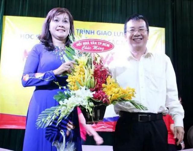 Đơn xin nghỉ việc của hiệu trưởng Trường chuyên Lê Hồng Phong bị từ chối