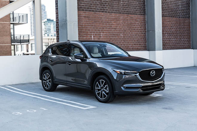 Cận cảnh mẫu Mazda CX-8 giá hơn 1,1 tỷ đồng sắp ra mắt tại Việt Nam