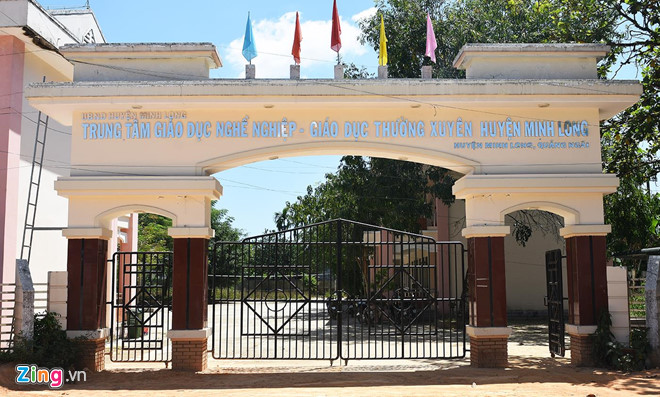 Nơi có tỷ lệ đỗ tốt nghiệp 0%, 3 học sinh đã có vợ