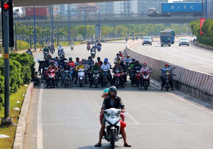 Dự báo thời tiết ngày 23/7: Miền Bắc mưa lớn, miền Trung tiếp tục nắng nóng cao độ