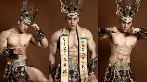 Lộ diện quốc phục Tưởng Ngọc Minh lựa chọn để chinh chiến tại Man Of The Year 2019