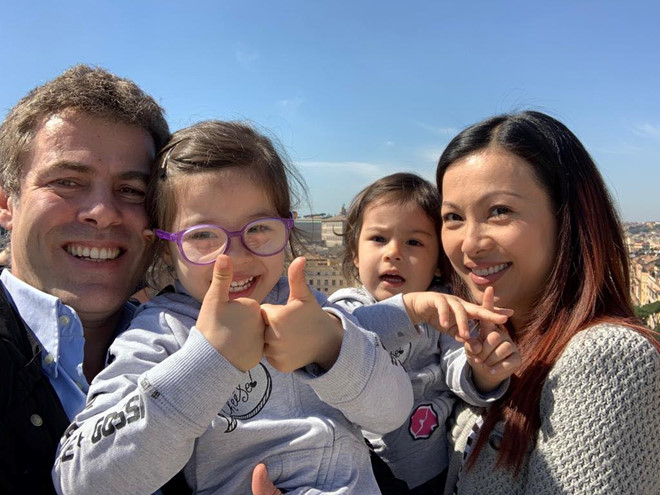 Bán biệt thự dát vàng hàng triệu USD, Ngô Mỹ Uyên sống bình yên trên đất Ý