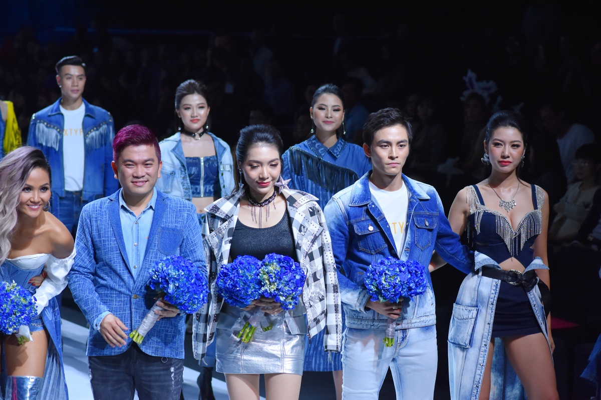 Lãnh Thanh đốt cháy sàn diễn với cú nhảy thần thánh của V-Sixtyfour