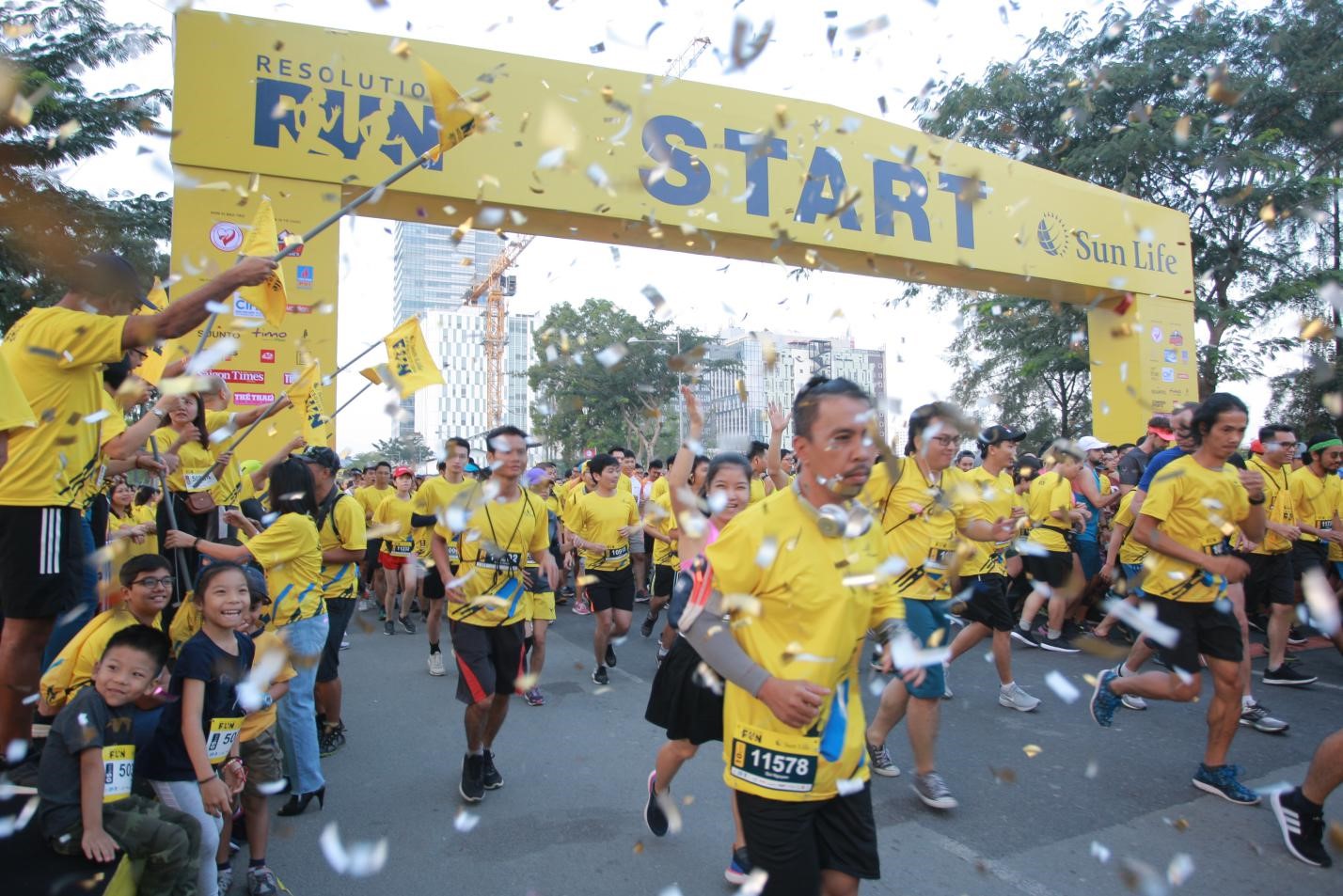 Khởi động đường chạy Sun Life Resolution Run 2020