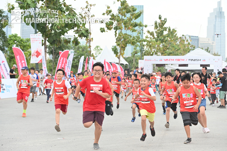 GIẢI MARATHON QUỐC TẾ THÀNH PHỐ HỒ CHÍ MINH TECHCOMBANK 2020 “CÙNG NHAU VƯỢT TRỘI HƠN MỖI NGÀY”