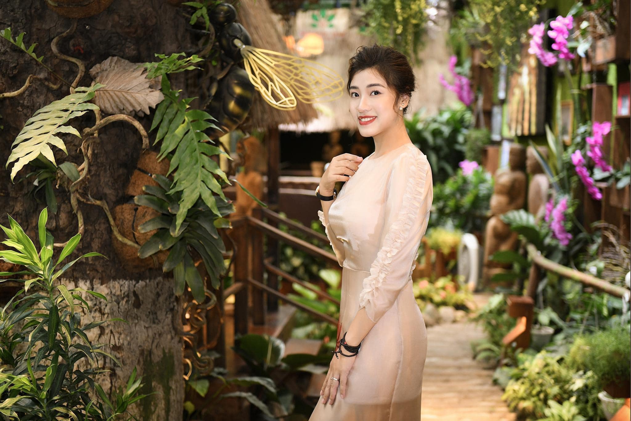 Trang sức trầm hương Việt – món quà lan tỏa yêu thương đến phái đẹp dịp 8/3