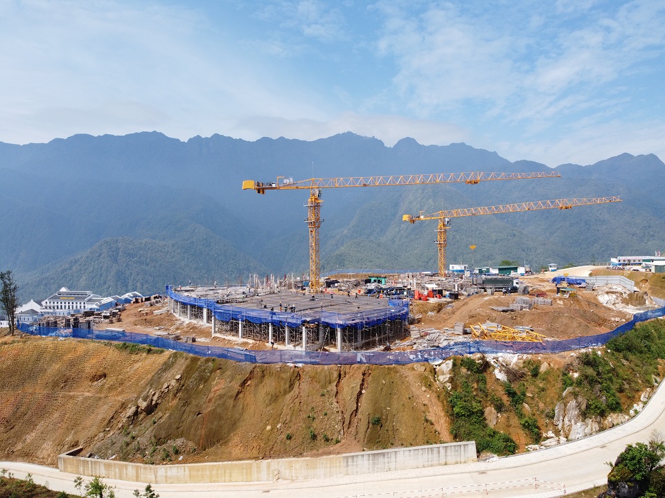 Hòa Bình đứng đầu Top 10 Nhà thầu Xây dựng uy tín 2020