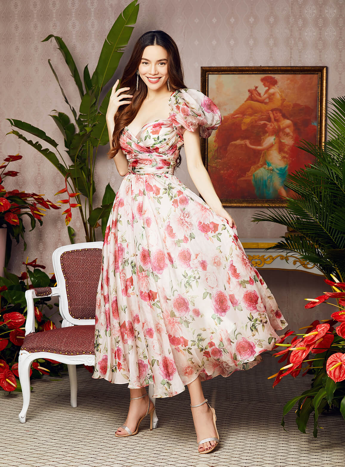 Hà Hồ, Huyền My, Huỳnh Tiên, Thanh Thanh Huyền cùng chọn một kiểu váy