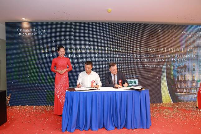 CBRE CHÍNH THỨC TRỞ THÀNH ĐƠN VỊ QUẢN LÝ VẬN HÀNH TẠI TÒA NHÀ T-PLACE 30A LÝ THƯỜNG KIỆT