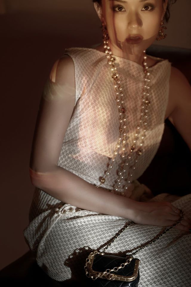 Cùng tới Paris qua bộ hình độc đáo của Fashionista Thu Anh Hồ