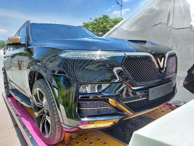 Lộ ảnh thực tế VinFast President dài và rộng hơn Lux SA2.0