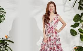 Nữ Giám đốc sáng tạo rời bỏ âm nhạc theo đuổi đam mê thời trang