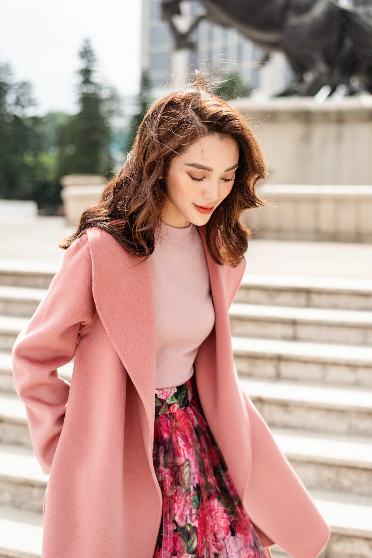 Quỳnh Lương đón đầu xu huống với phong cách street style ấn tượng