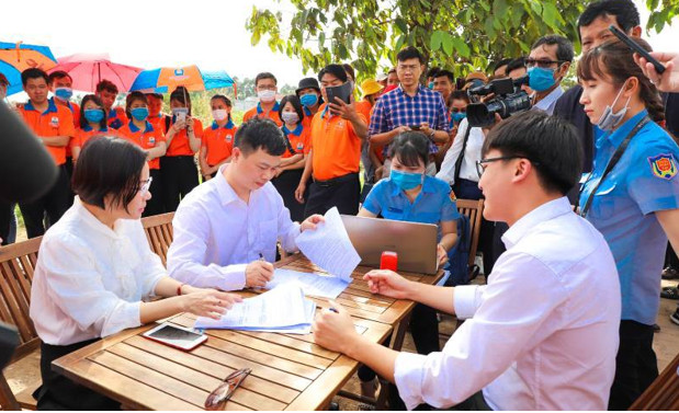 UBND tỉnh Bình Dương giao Sở Xây Dựng xem xét chuyển đổi chủ đầu tư khu dân cư Hòa Lân sang đơn vị trúng đấu giá – công ty Kim Oanh.