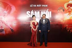 Các sao lộng lẫy ra mắt phim 