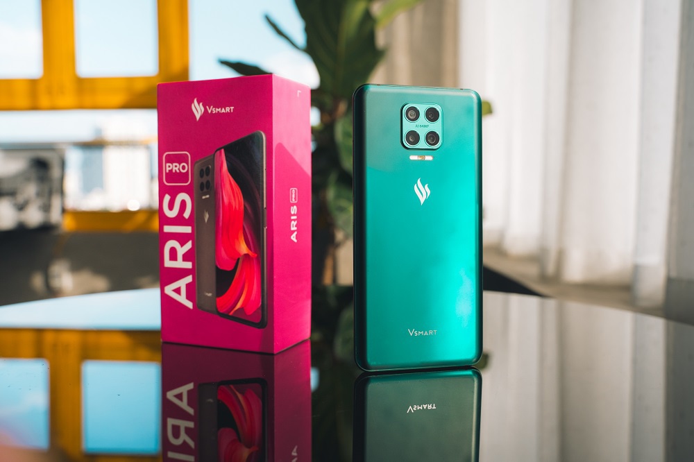 VinSmart đóng mảng tivi - điện thoại, dồn lực cho VinFast