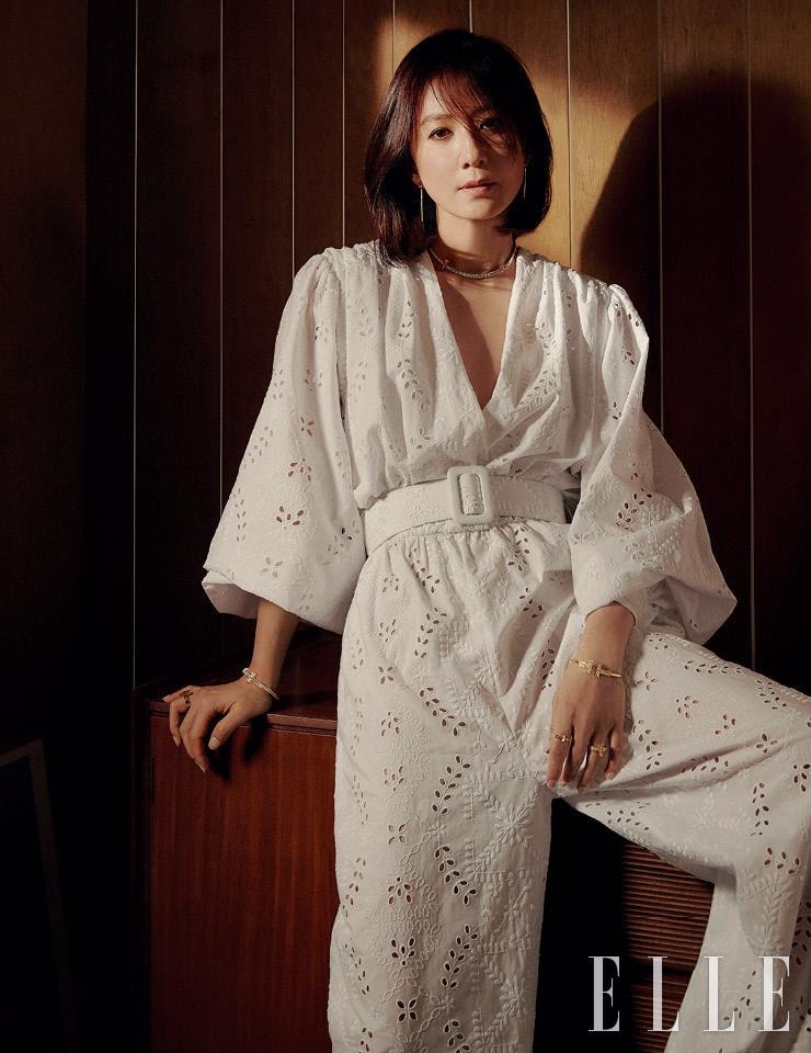 Kim Hee Ae tỏa sáng trong bộ trang sức của Tiffany & Co