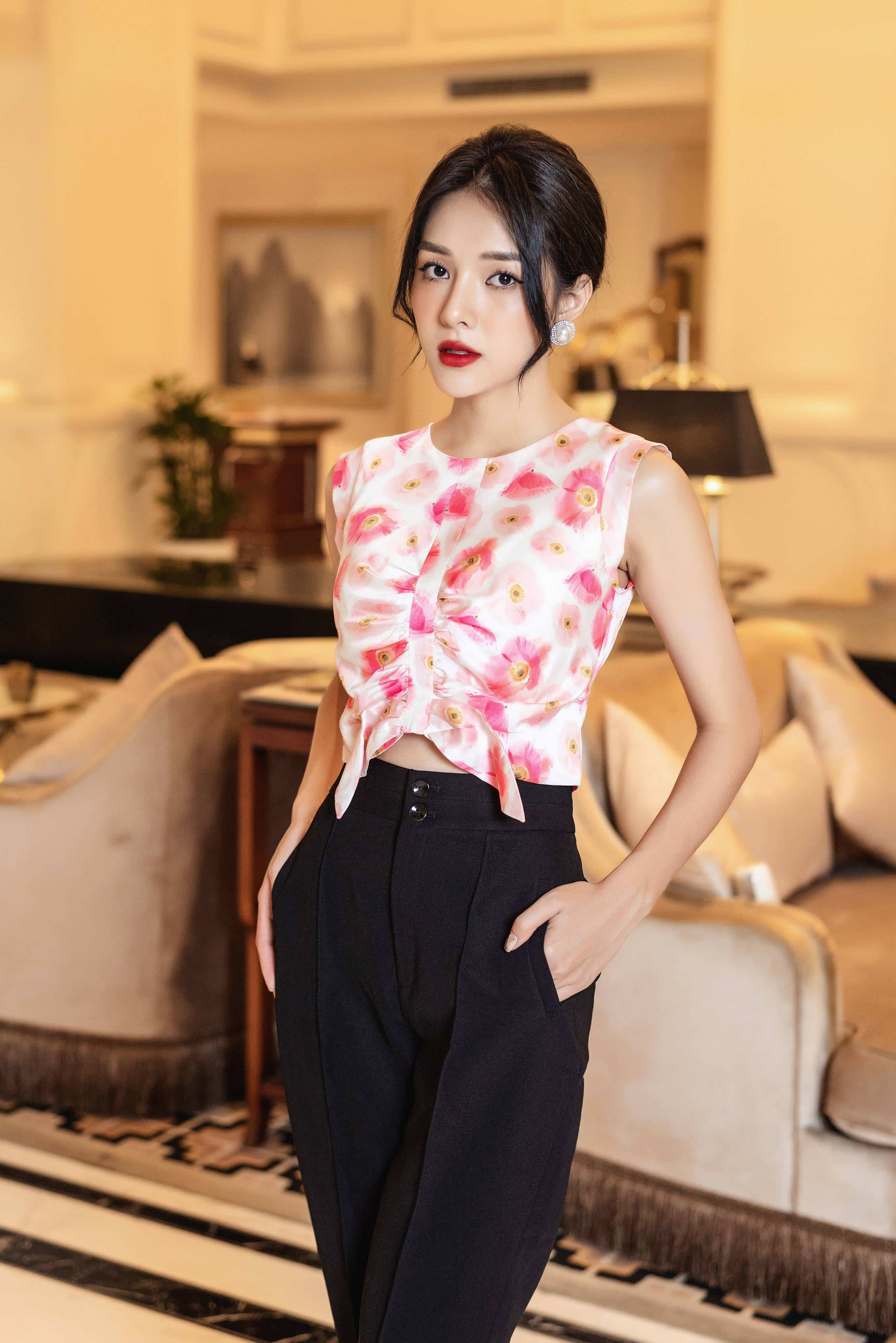 4 Set đồ NEVA x Fascinated Bloom không thể thiếu trong tủ đồ của các nàng công sở thời thượng