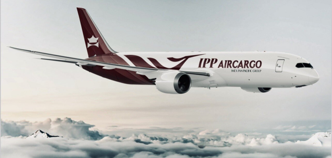 Cố vấn cấp cao công ty IPP Air Cargo của ông Johnathan Hạnh Nguyễn tham gia hội  thảo