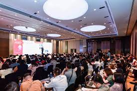 BÁO CÁO THỊ TRƯỜNG BẤT ĐỘNG SẢN NHÀ Ở TP.HCM VÀ VÙNG PHỤ CẬN 6 THÁNG ĐẦU NĂM 2022 CHỦ ĐỀ: GIÁ GIẢM?