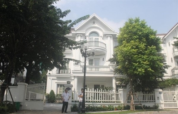 Người đàn ông lãi gần 30 tỷ khi đầu tư vào “đất nhà quê”, kịch bản có lặp lại khi Gia Lâm lên quận?