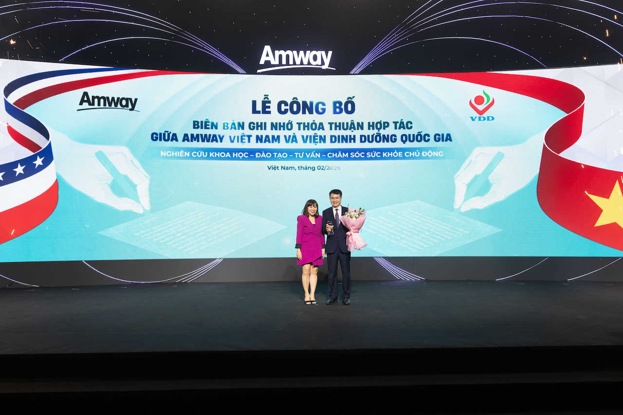 AMWAY VIỆT NAM RA MẮT CHIẾN LƯỢC “SỐNG KHỎE MẠNH, SỐNG HẠNH PHÚC” TẠI AMWAY EXPO 2025