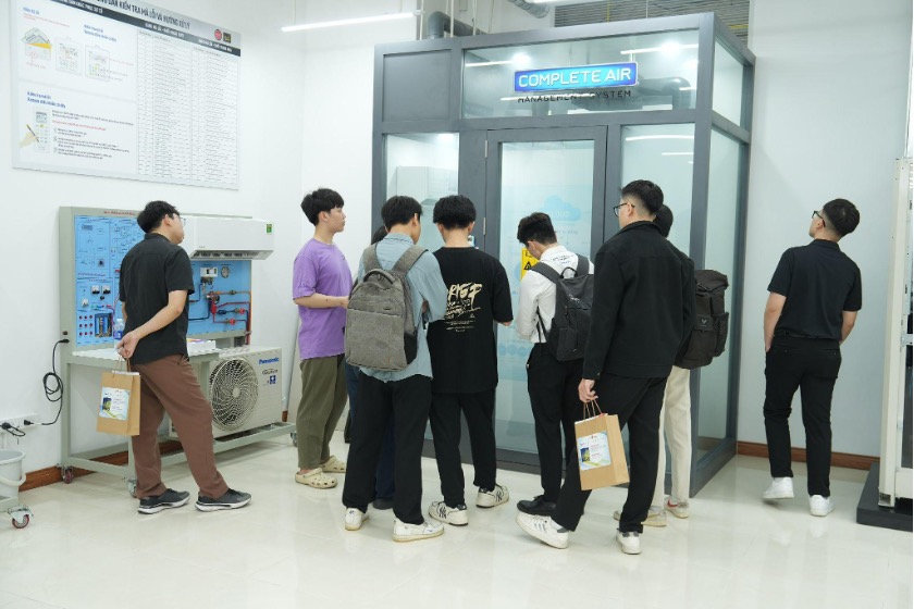 Panasonic tổ chức lễ bàn giao Phòng thí nghiệm Giải pháp HVAC cho Trường Đại học Xây Dựng Hà Nội (HUCE)